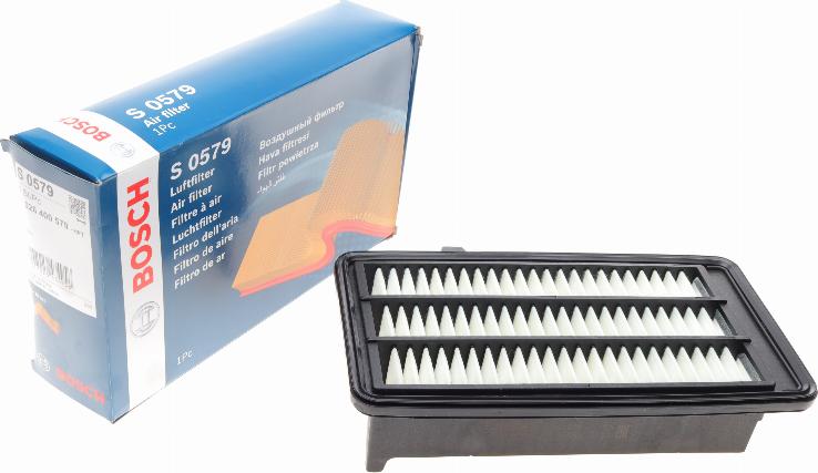 BOSCH F 026 400 579 - Air Filter www.parts5.com