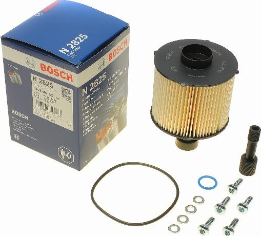 BOSCH F 026 402 825 - Топливный фильтр www.parts5.com