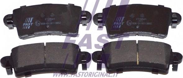 Fast FT29541 - Тормозные колодки, дисковые, комплект www.parts5.com