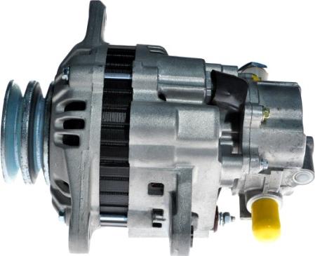 HELLA 8EL 011 711-271 - Alternator www.parts5.com