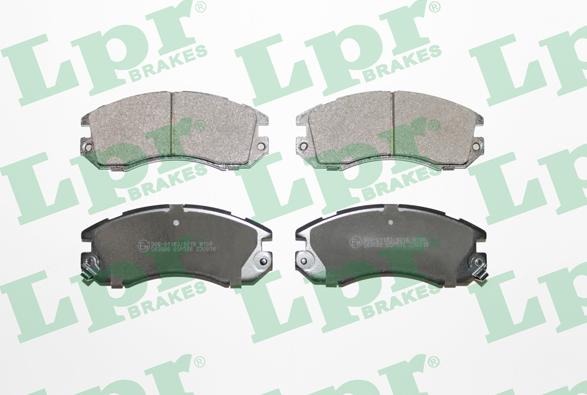 LPR 05P546 - Тормозные колодки, дисковые, комплект www.parts5.com