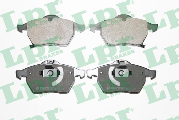 LPR 05P689 - Тормозные колодки, дисковые, комплект www.parts5.com