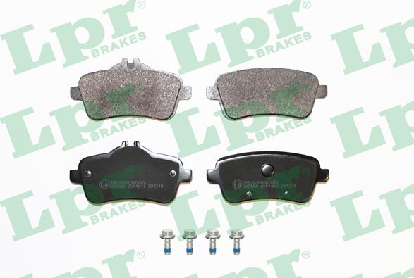 LPR 05P1817 - Тормозные колодки, дисковые, комплект www.parts5.com