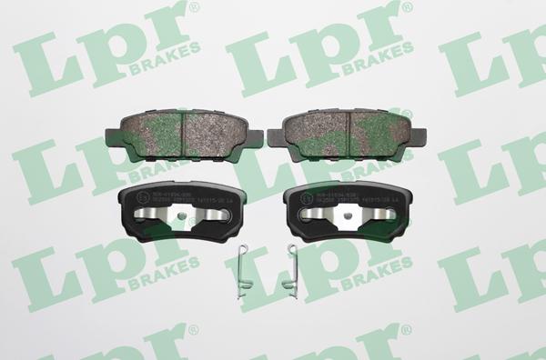 LPR 05P1373 - Тормозные колодки, дисковые, комплект www.parts5.com