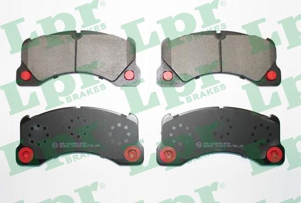 LPR 05P1738 - Тормозные колодки, дисковые, комплект www.parts5.com