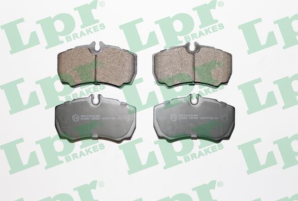 LPR 05P830 - Тормозные колодки, дисковые, комплект www.parts5.com