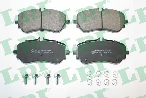 LPR 05P2022 - Brake Pad Set, disc brake www.parts5.com