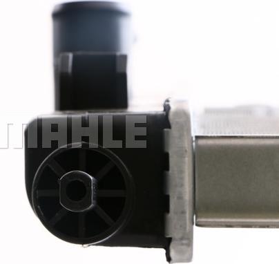 MAHLE CR 355 000S - Chladič motora www.parts5.com