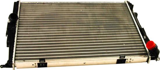 Maxgear AC220572 - Radiator, engine cooling www.parts5.com