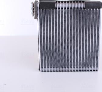 Nissens 92283 - Evaporator, air conditioning www.parts5.com