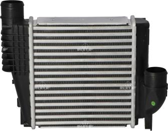 NRF 30924 - Intercooler, charger www.parts5.com