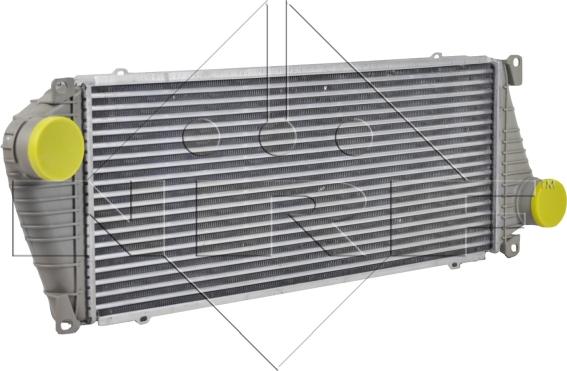 NRF 30830 - Intercooler, charger www.parts5.com