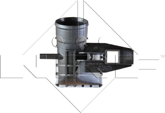 NRF 30253 - Ψυγείο αέρα υπερπλήρωσης www.parts5.com