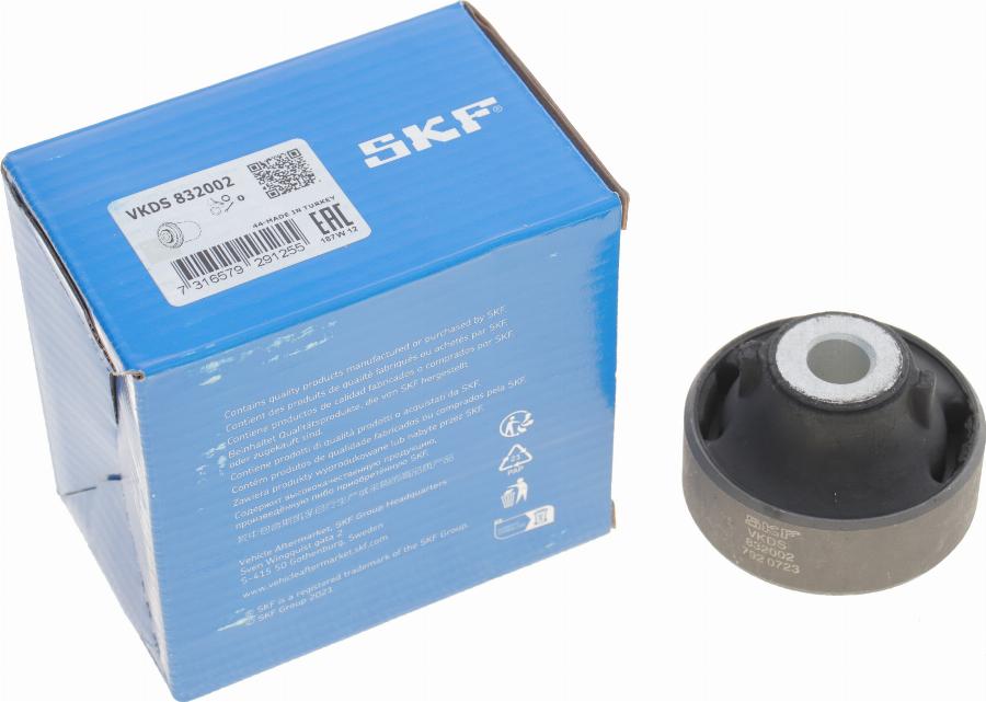 SKF VKDS 832002 - Сайлентблок, рычаг подвески колеса www.parts5.com