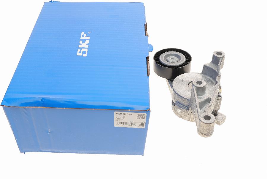 SKF VKM 31054 - Umlenk / Führungsrolle, Keilrippenriemen www.parts5.com