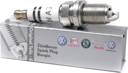 Skoda 03F 905 600 A - Spark Plug www.parts5.com