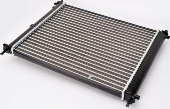 Thermotec D7F036TT - Radiator, racire motor www.parts5.com