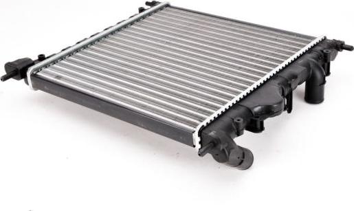 Thermotec D7R030TT - Radiator, engine cooling www.parts5.com