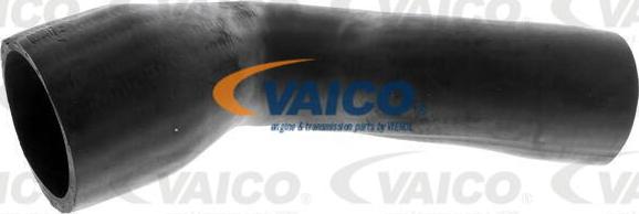 VAICO V40-1930 - Charger Intake Air Hose parts5.com