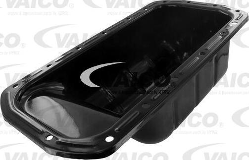 VAICO V22-0325 - Oil sump parts5.com