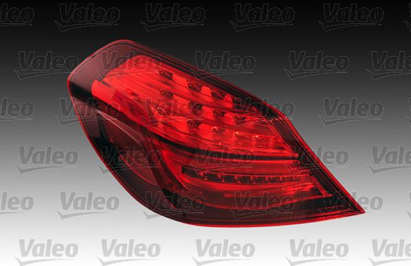 Valeo 044593 - Combination Rearlight www.parts5.com