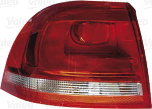 Valeo 044257 - Combination Rearlight parts5.com