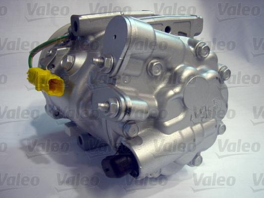 Valeo 813663 - Compressor, air conditioning www.parts5.com