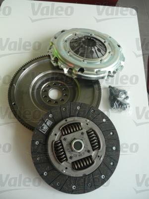 Valeo 835039 - Clutch Kit www.parts5.com