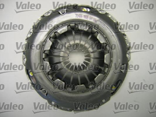 Valeo 826725 - Clutch Kit www.parts5.com