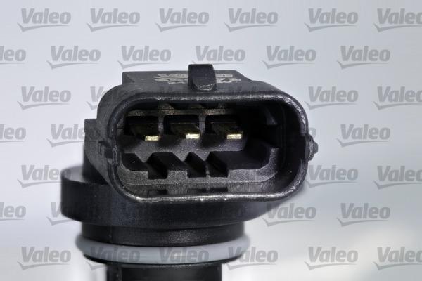 Valeo 366471 - Sensor, posición arbol de levas www.parts5.com