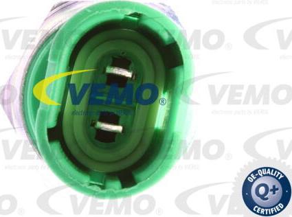 Vemo V40-73-0018 - Включвател, светлини за движение на заден ход www.parts5.com