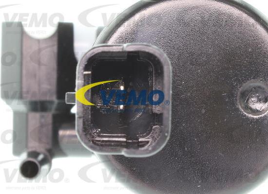 Vemo V42-08-0004 - Water Pump, window cleaning parts5.com