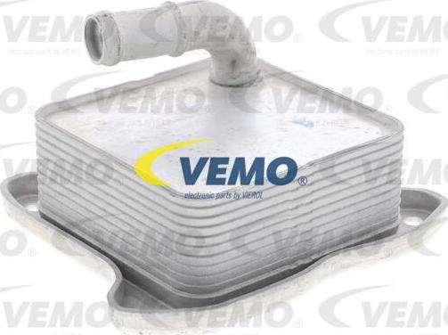 Vemo V15-60-6062 - Moottoriöljyn jäähdytin www.parts5.com