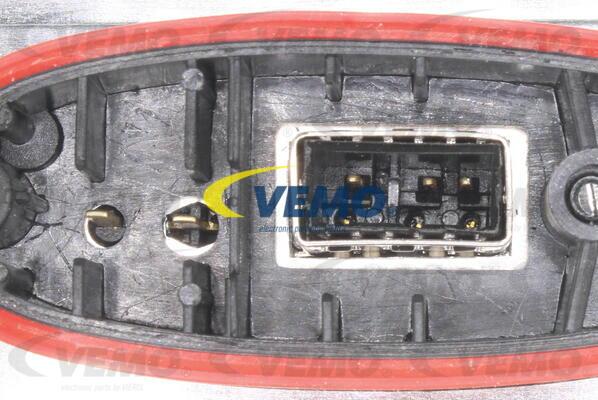 Vemo V10-73-0495 - Unitate de control,lumini www.parts5.com