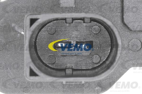 Vemo V10-77-0014 - Voltage regulator, alternator www.parts5.com