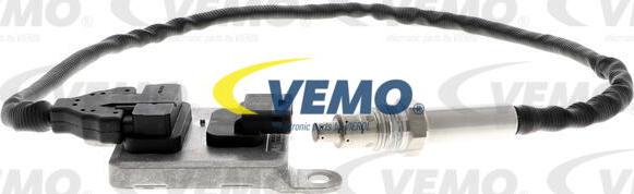 Vemo V20-72-0900 - NOx Sensor, urea injection parts5.com